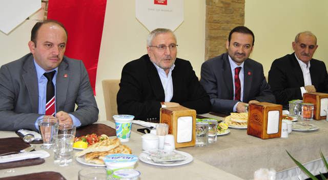 SP’de seçim takvimi Salı günü açıklanıyor