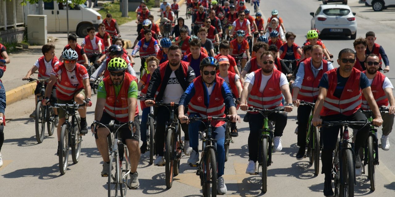Başiskele'de bisiklet turu heyecanı