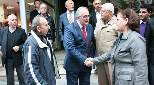 Öğüt, Esnaflara görüş sordu, CHP adaylarına oy istedi