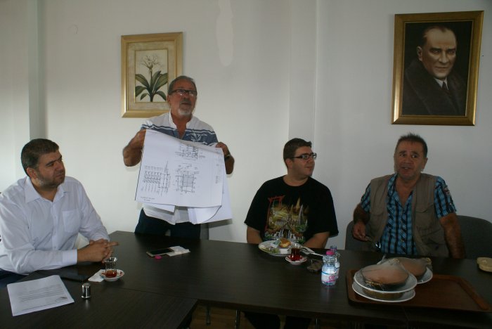 Belediyede iş yaptıramıyoruz!