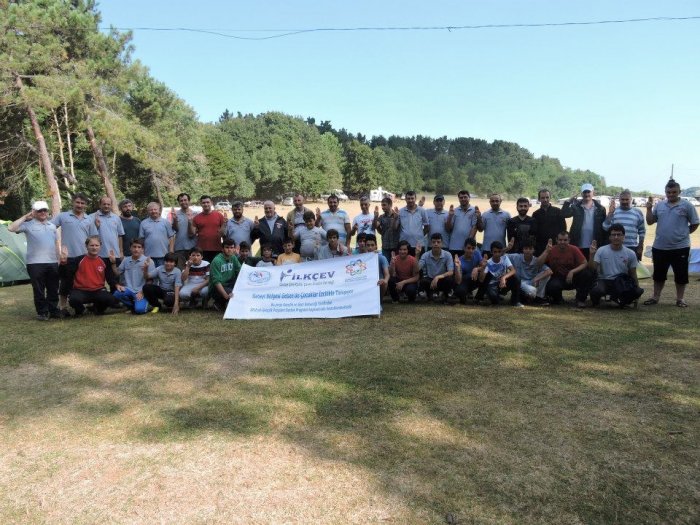 İLK-ÇEV gençleri kucaklıyor