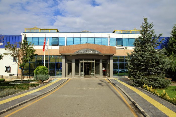 Çayırova’da 25 kişi işten atıldı