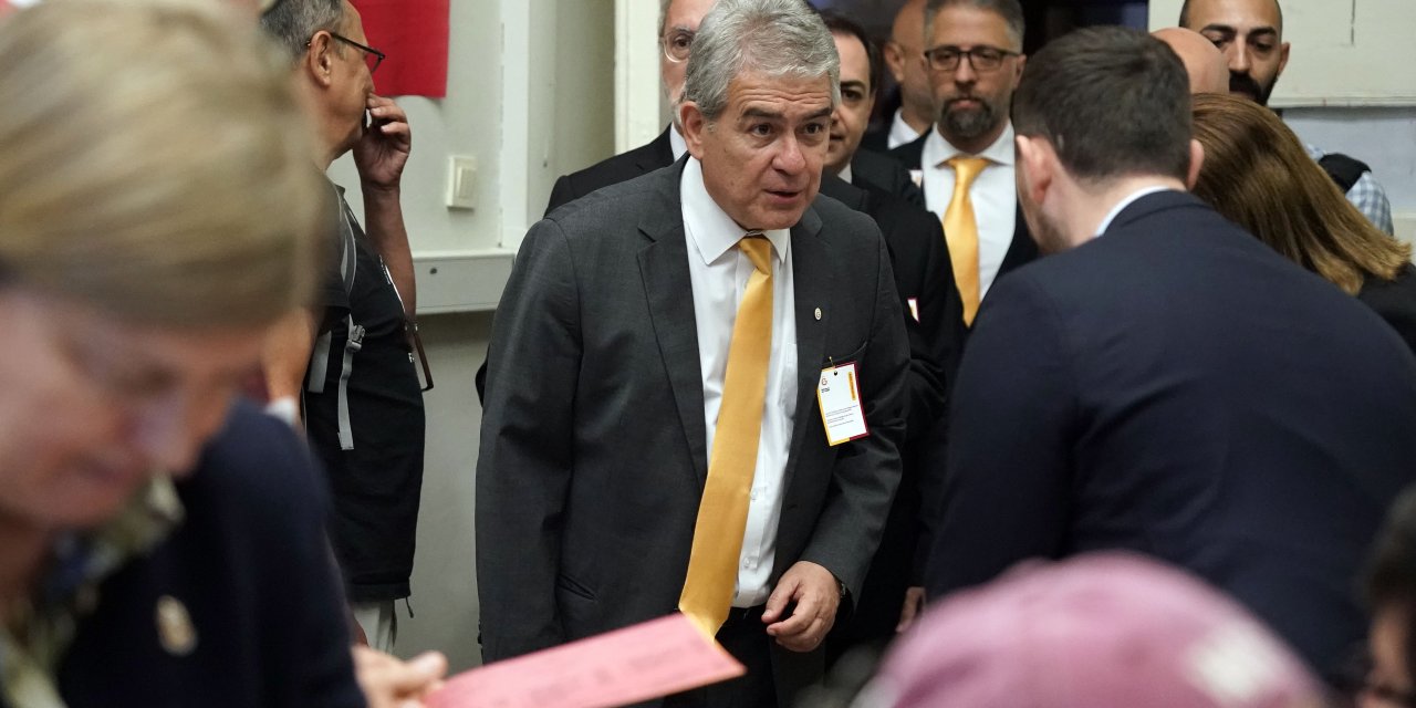 Süheyl Batum oyunu kullandı