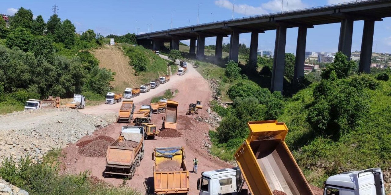 Wilcynski Caddesi’nde yol çalışmasına devam