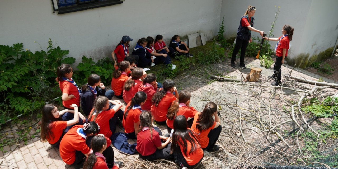 İzciler eğitim kampında buluştu