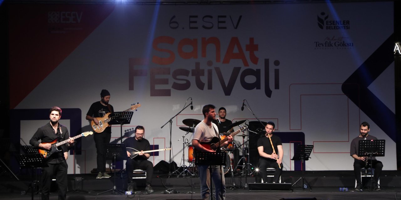 Esenler'de 6. ESEV Sanat Festivali başladı