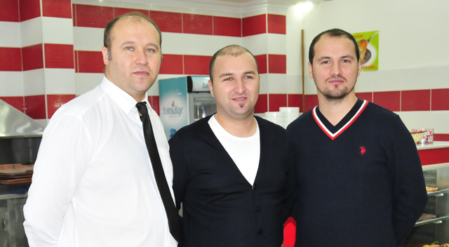 Avusturya’dan gelip Gebze’de restoran açtılar