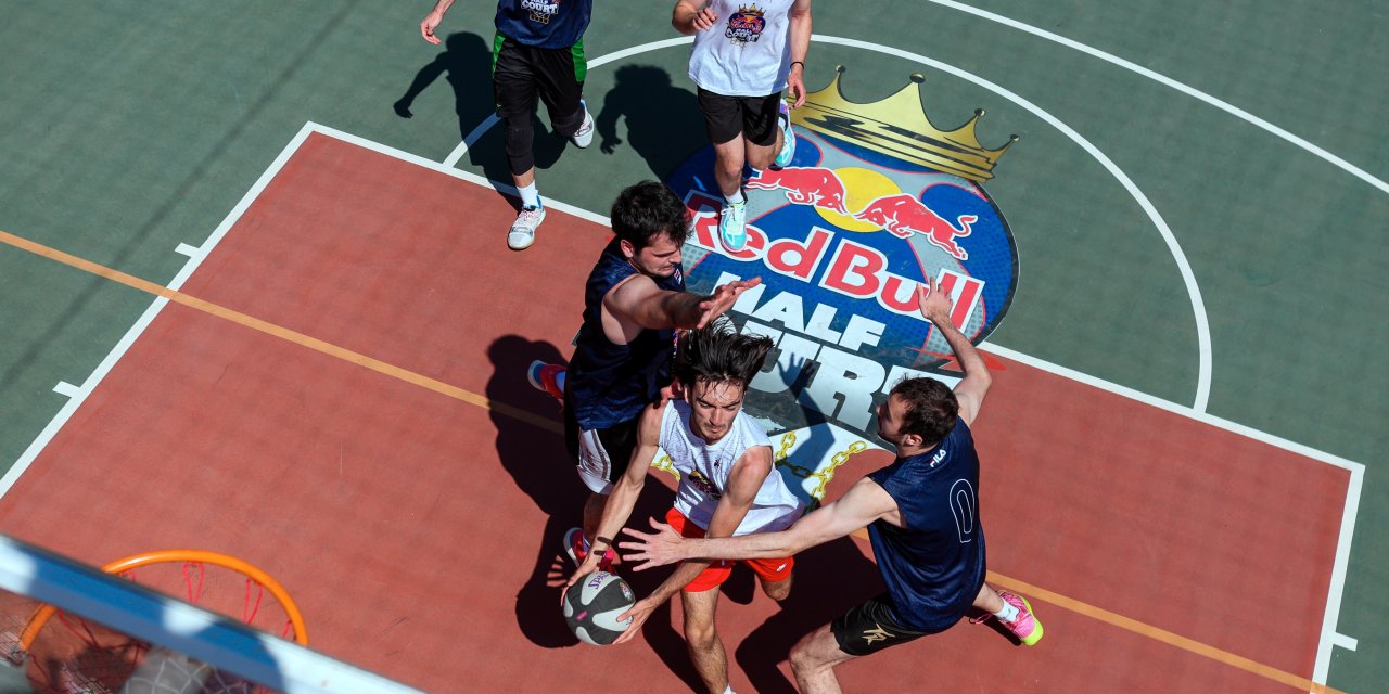 Red Bull Half Court heyecanında final zamanı