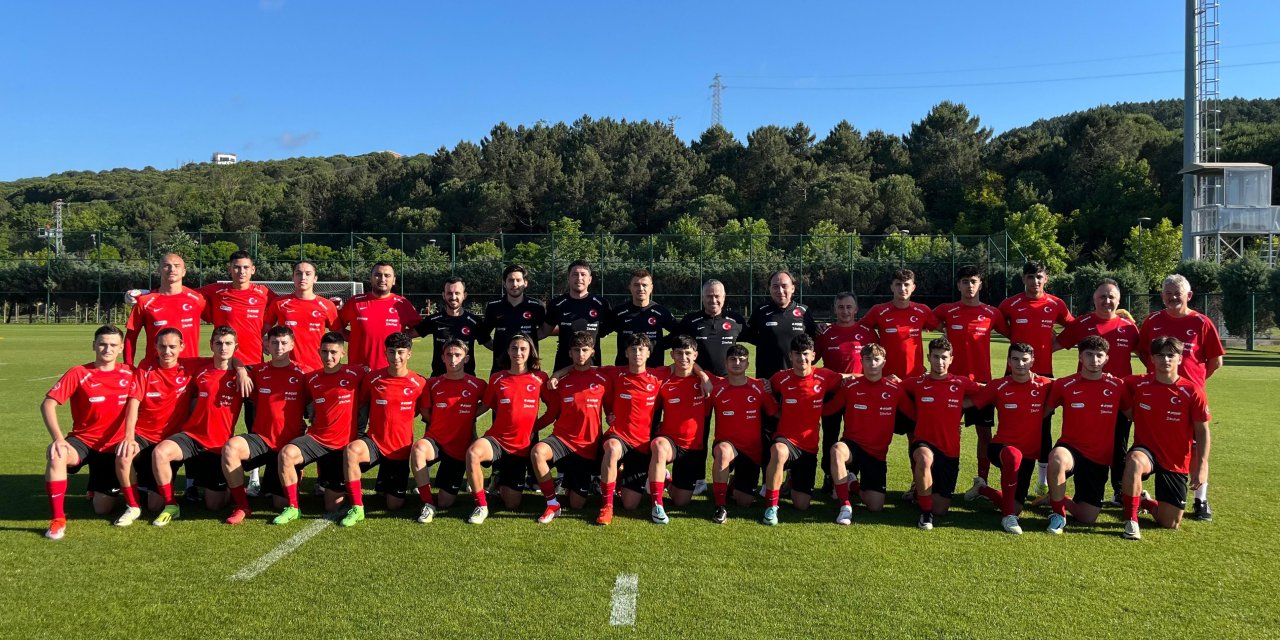 U16 Milli Takımı, İsviçre maçları hazırlıklarını Riva'da sürdürüyor