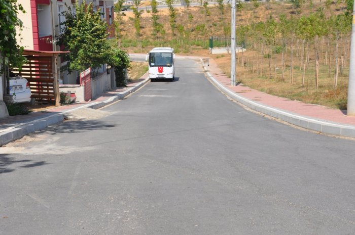 Çayırova’da sokaklar yenilendi