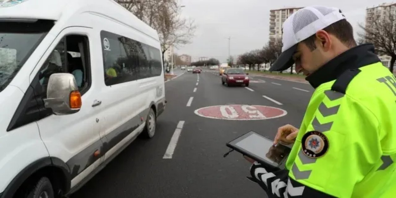 Kocaeli'de Trafik Denetimlerinde 7 Bin 814 Araca İşlem Yapıldı