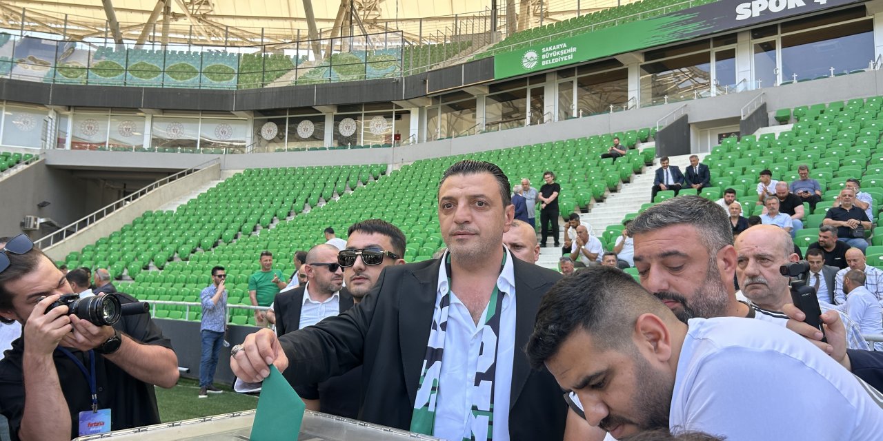 Sakaryaspor'un yeni başkanı Gökhan İn oldu