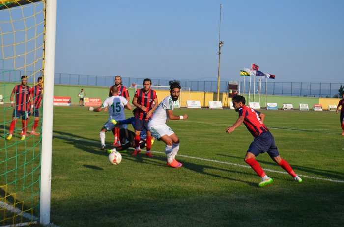 Manavgat’ı yenerek derin bir nefes alan Darıca Gençlerbirliği gözünü yarın oynayacağı Tavşanlı Linyit maçına dikti