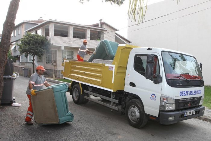 Belediye, mobilya atıklarını toplamaya başladı!