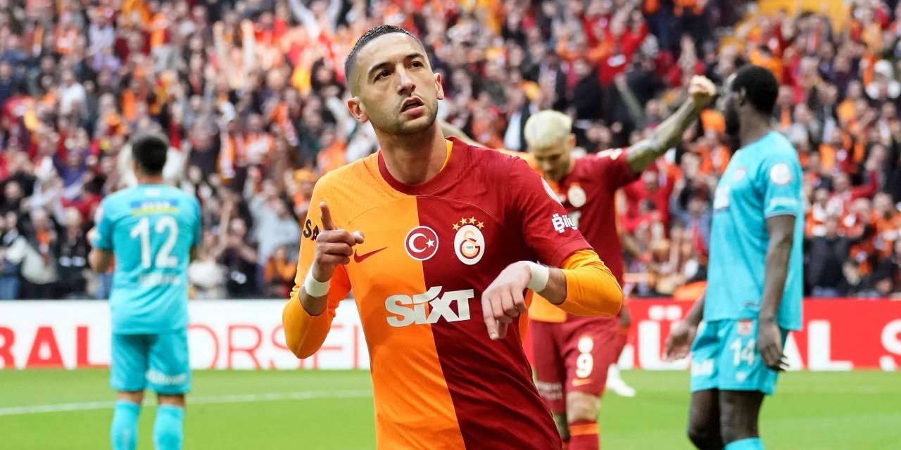 Galatasaray, Hakim Ziyech ile sözleşme imzaladı