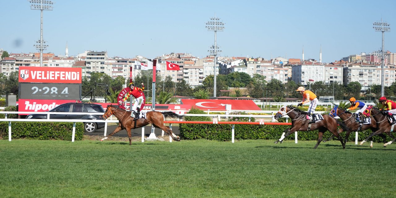 98. Gazi Koşusu'nu Dragon Flame kazandı