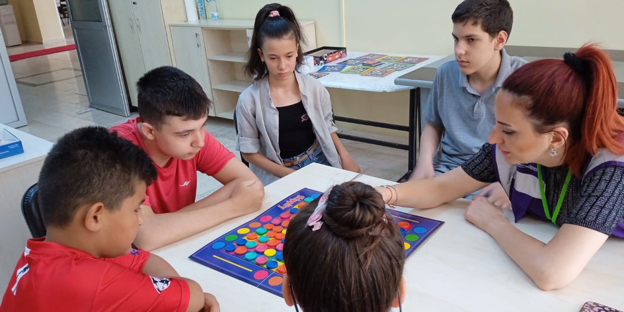 Akıl ve Zekâ Oyunları Atölyesi yaz dönemi