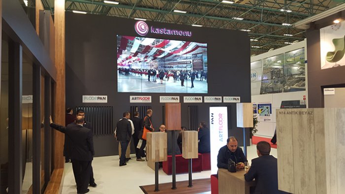 Kastamonu Entegre İNTERMOB Fuarında müşterileri ile buluştu