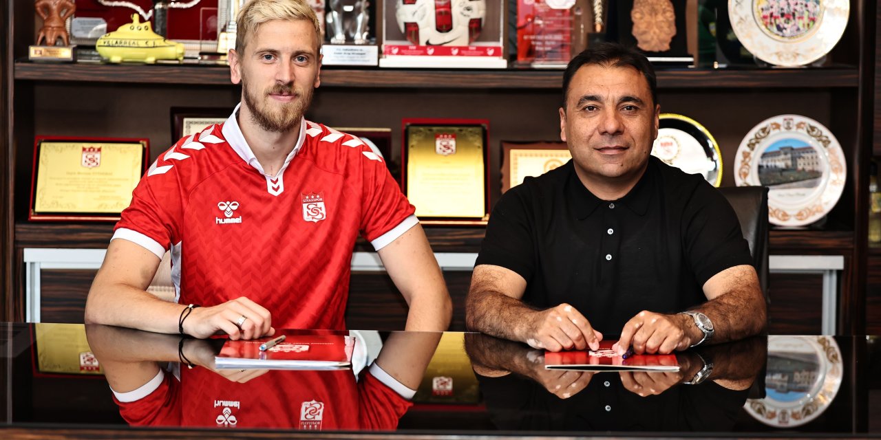 Uros Radakovic resmen Sivasspor’da