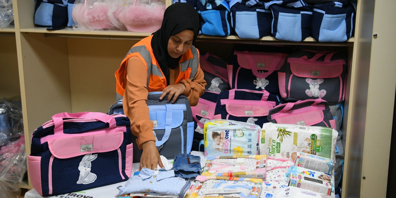 ‘Hoş Geldin Bebek Seti’ Hediyesi Ediliyor