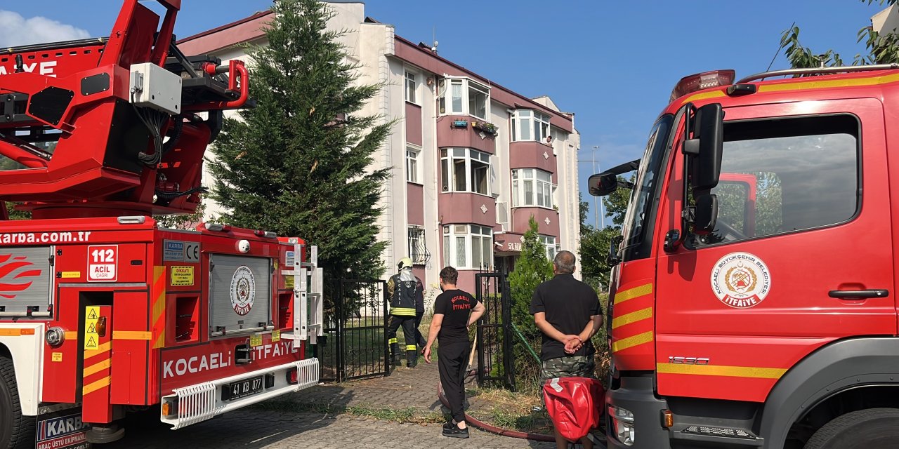 Bataryalardan çıkan yangın korkuttu