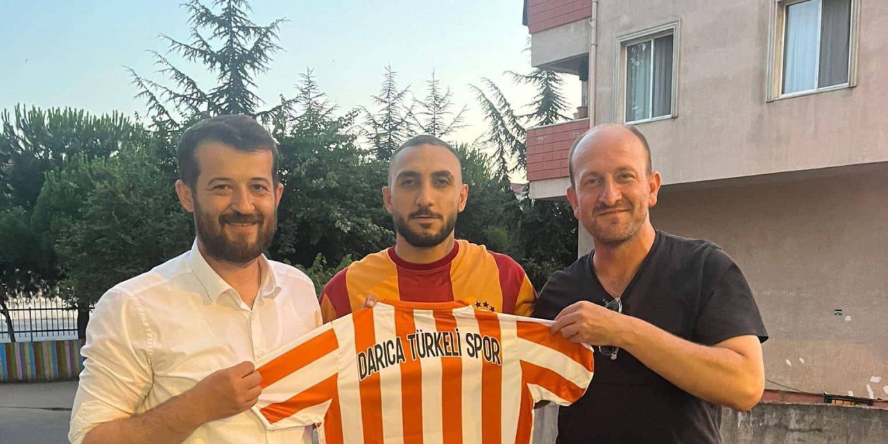 Darıca Türkelispor üç oyuncuyu renklerine bağladı