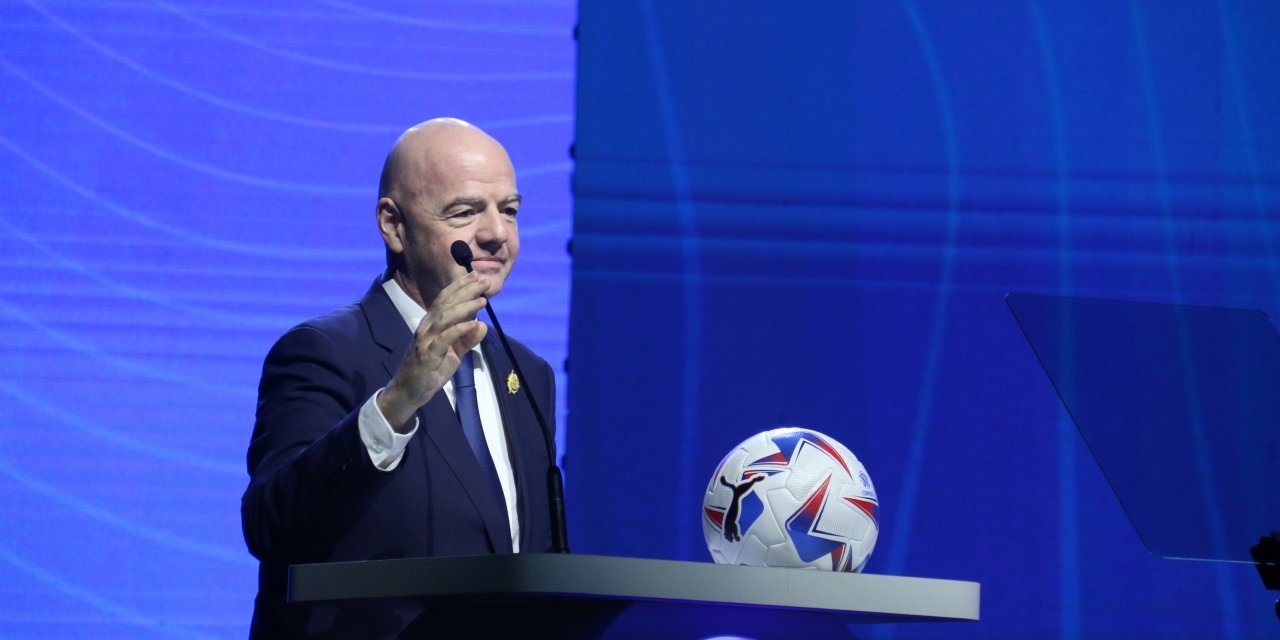 FIFA ve UEFA Başkanı,  Hacıosmanoğlu'nu tebrik etti