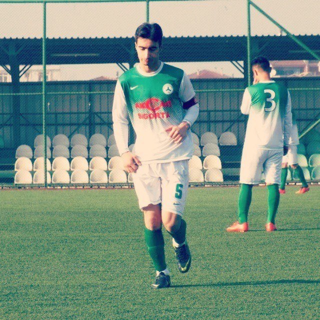 BURAK HATASIZ OYNUYOR