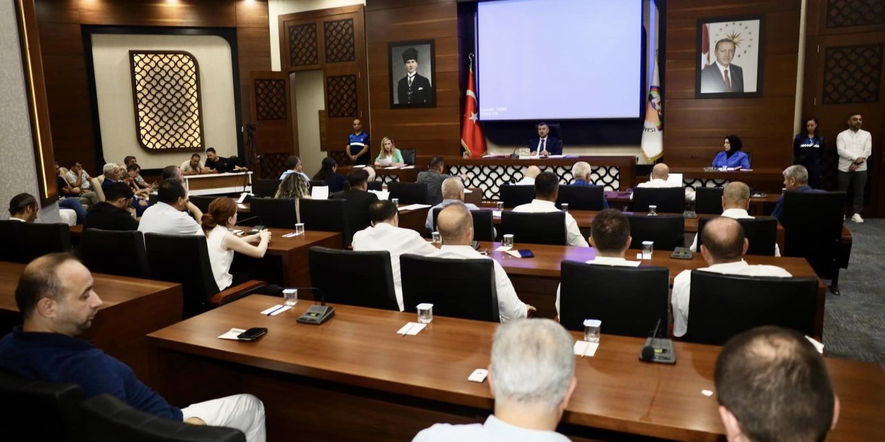 Körfez'e yeni iş makineleri alınacak