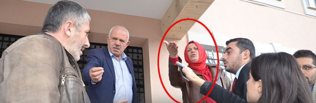 AKP’Lİ KADIN GÖREVLİ OY PUSULASINI YIRTTI!