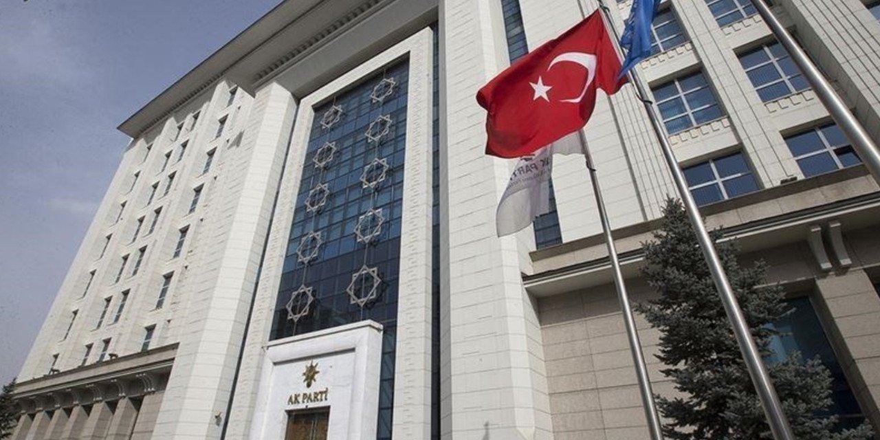 AK Parti’ye katılacak belediye başkanları belli oldu