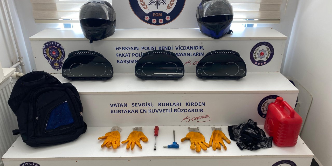 Kocaeli'de 'hayalet gösterge' hırsızları suçüstü yakalandı