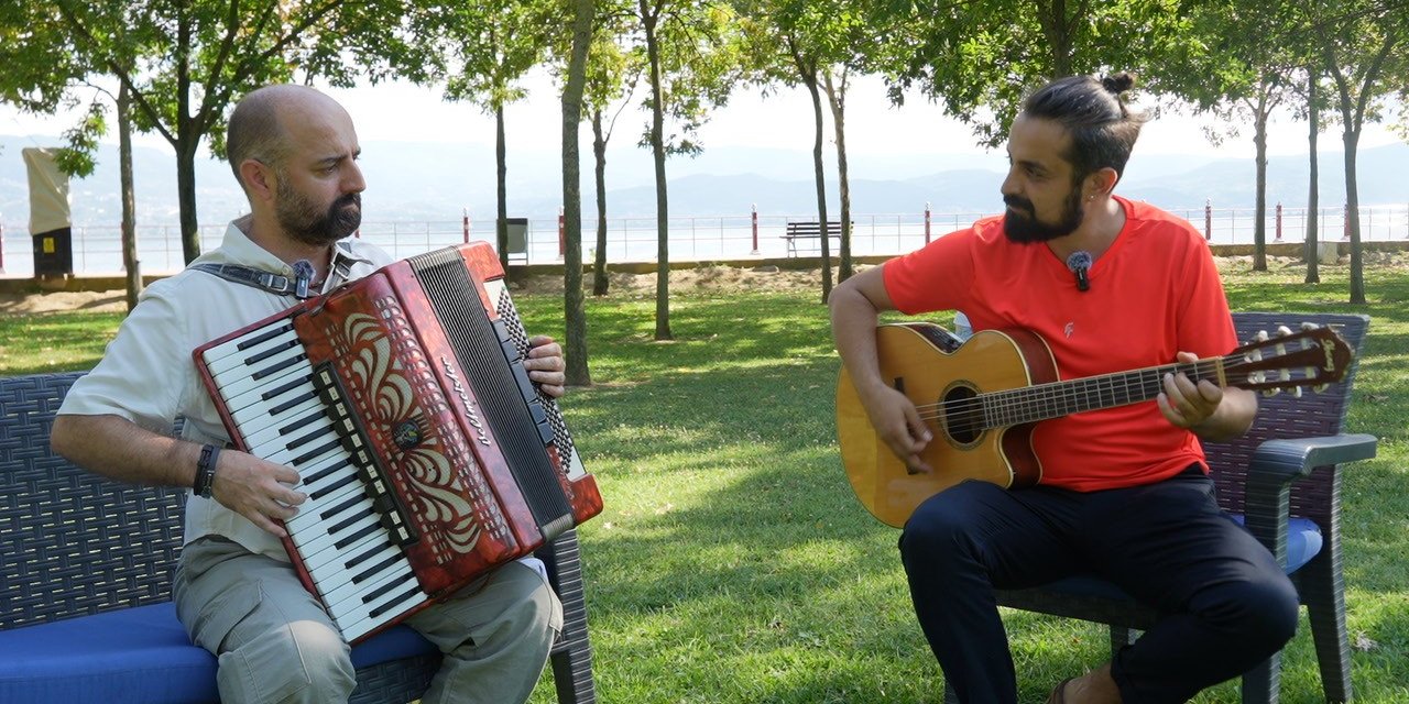 Depremin gölgesinde kalan aşk