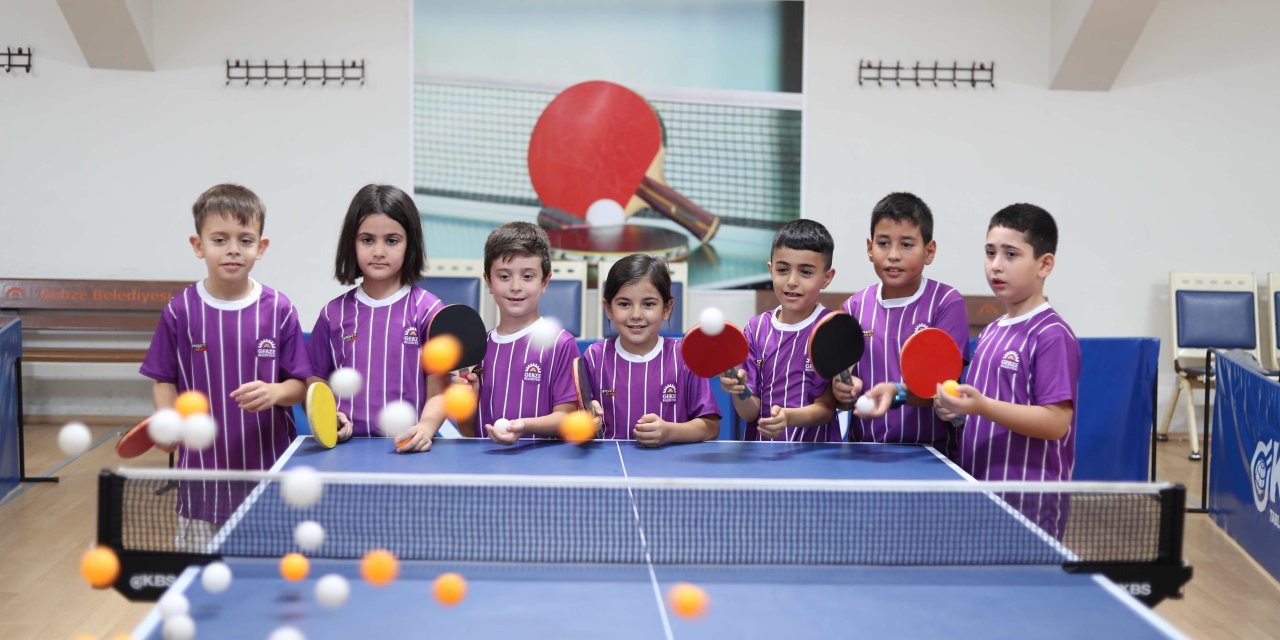 Yaz okulunda eğitimler sürüyor