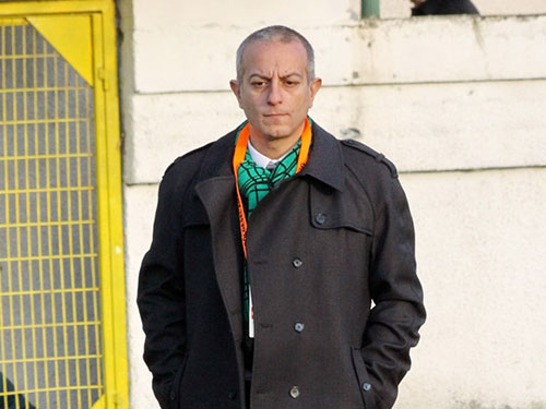 BAŞKAN ÖZÜR DİLEDİ