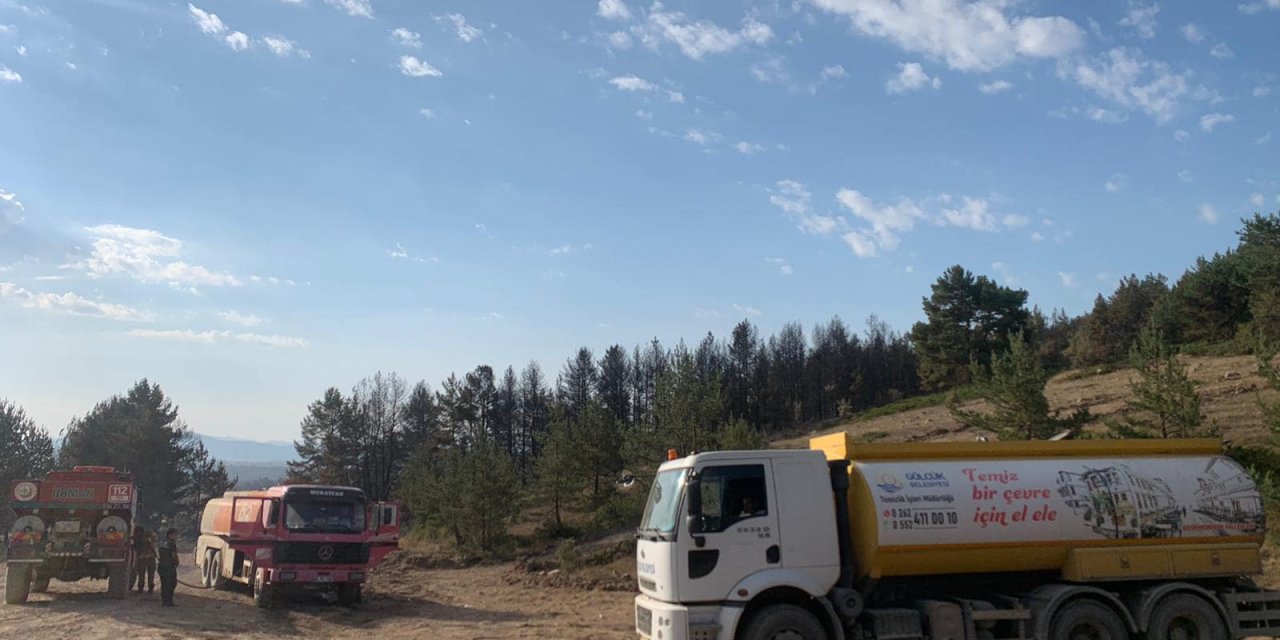 Kocaeli, Bolu'daki Yangın İçin Seferber Oldu: İtfaiye ve İş Makineleriyle Destek