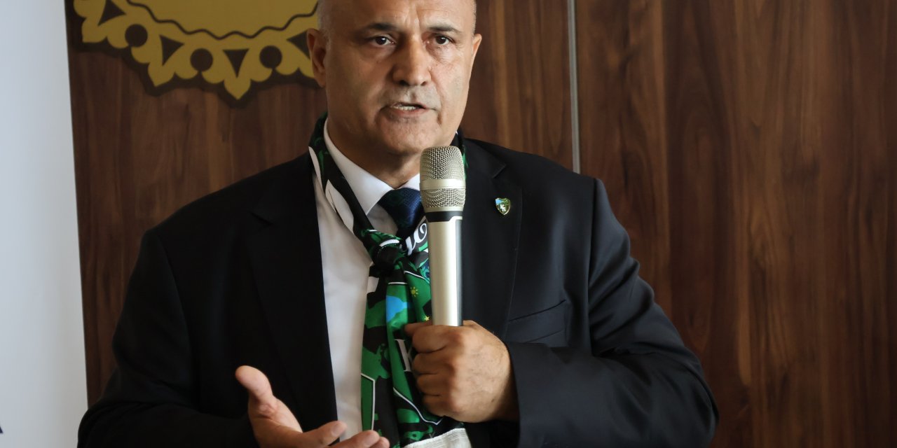 Maçı 14 bin biletli seyirci izledi