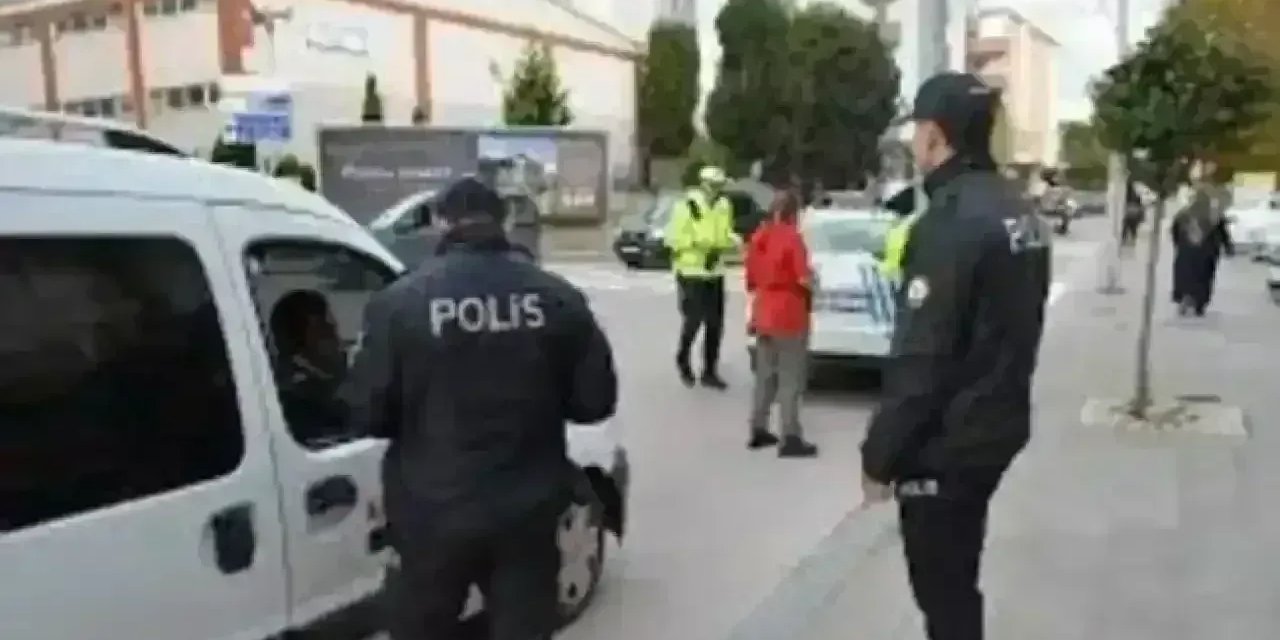 Kocaeli'de GBT kontrolleri: Aranan 128 kişi yakalandı, 19'u tutuklandı