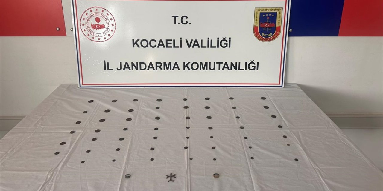 Kocaeli'de Tarihi Eser Operasyonu: 58 Adet Tarihi Eser Ele Geçirildi