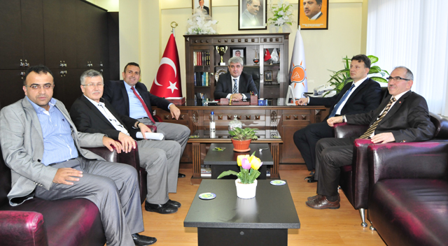 AKP’de başvurular devam ediyor