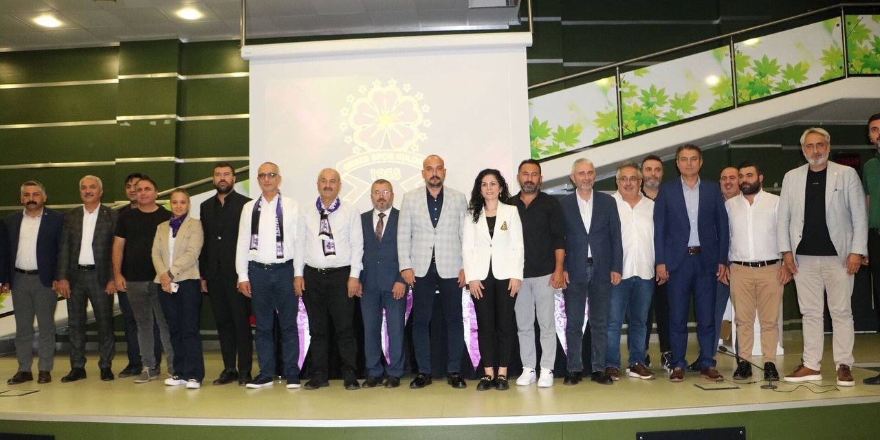 Resul Tat: Sezon sonunda ipi göğüsleyeceğiz