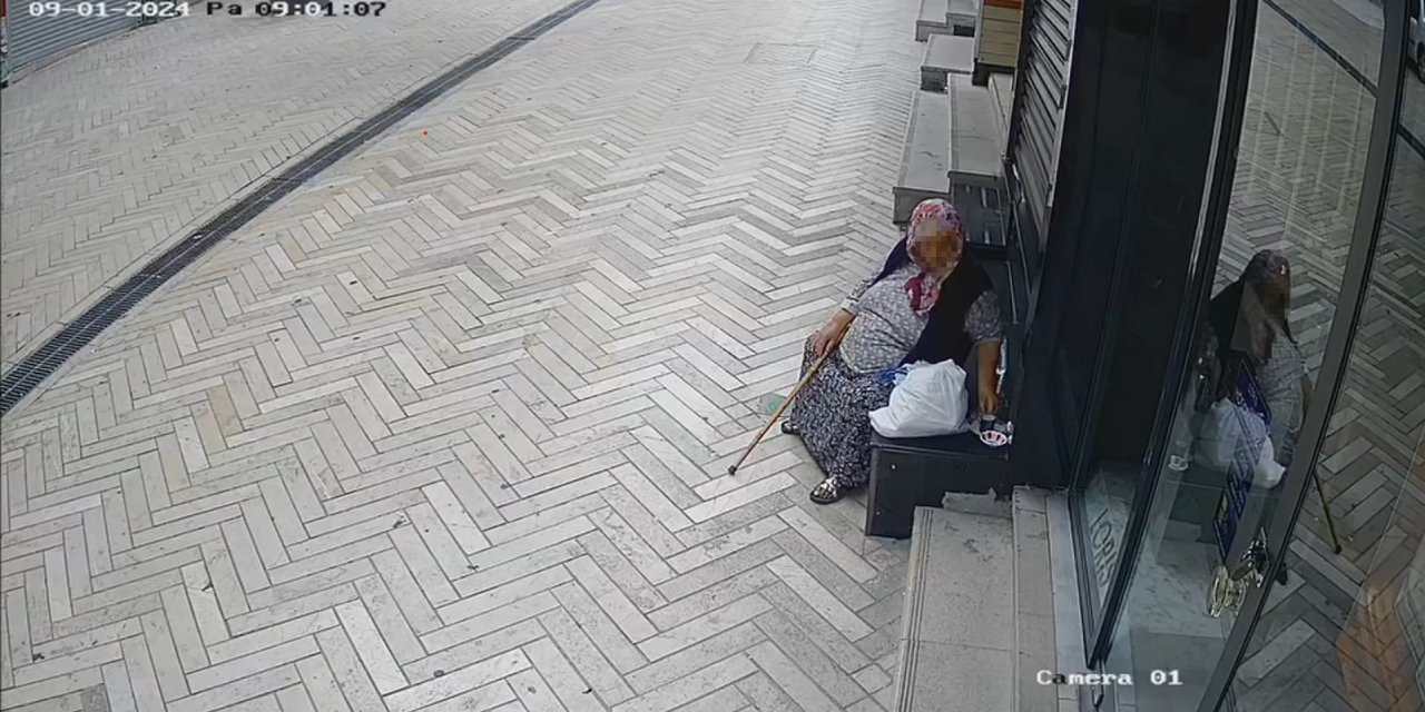 Kameralara baka baka fincanı çaldı