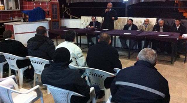 “Belediye Halka Hizmet Etmiyor”