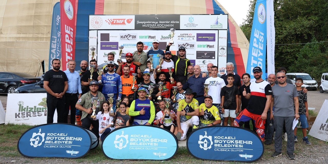 Kartepe’de dereceye girenler kupalarını aldılar