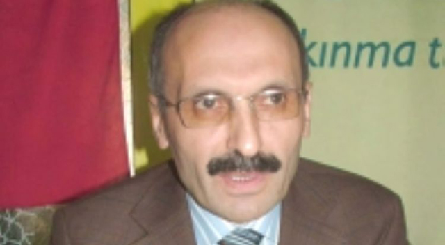 Alkan adaylığını açıklıyor