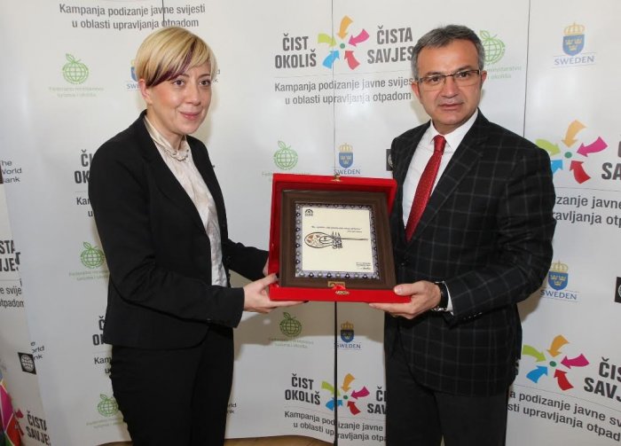 Saraybosna arasında kültür köprüsü