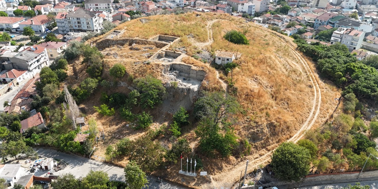 4 bin yıllık silindir mühür bulundu