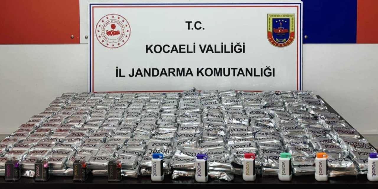 Kocaeli’de 400 bin TL değerinde elektronik sigara ele geçirildi