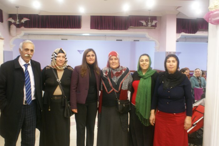 HDP Darıca, kadın paneli düzendi