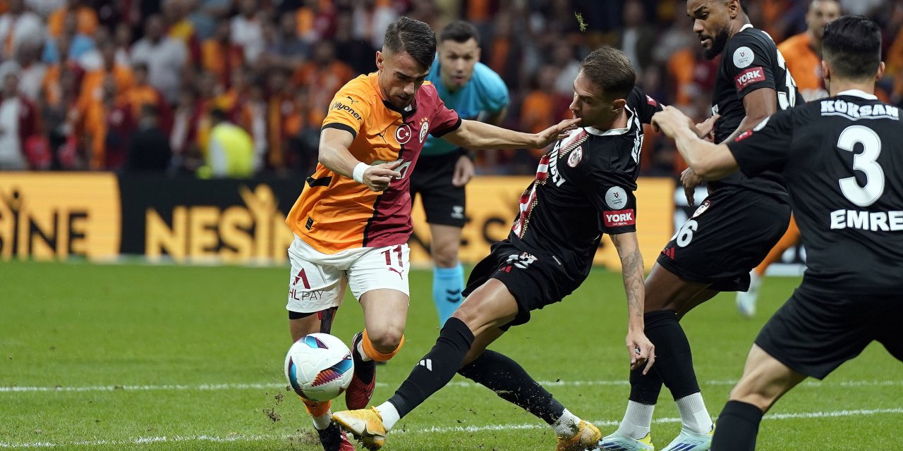Trendyol Süper Lig: Galatasaray: 2 - Gaziantep FK: 0 (İlk yarı)
